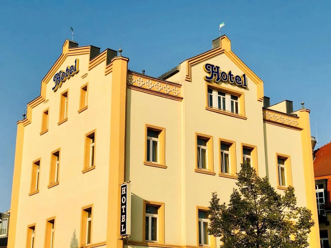 Hotel am Bayrischen Platz Leipzig 3*,